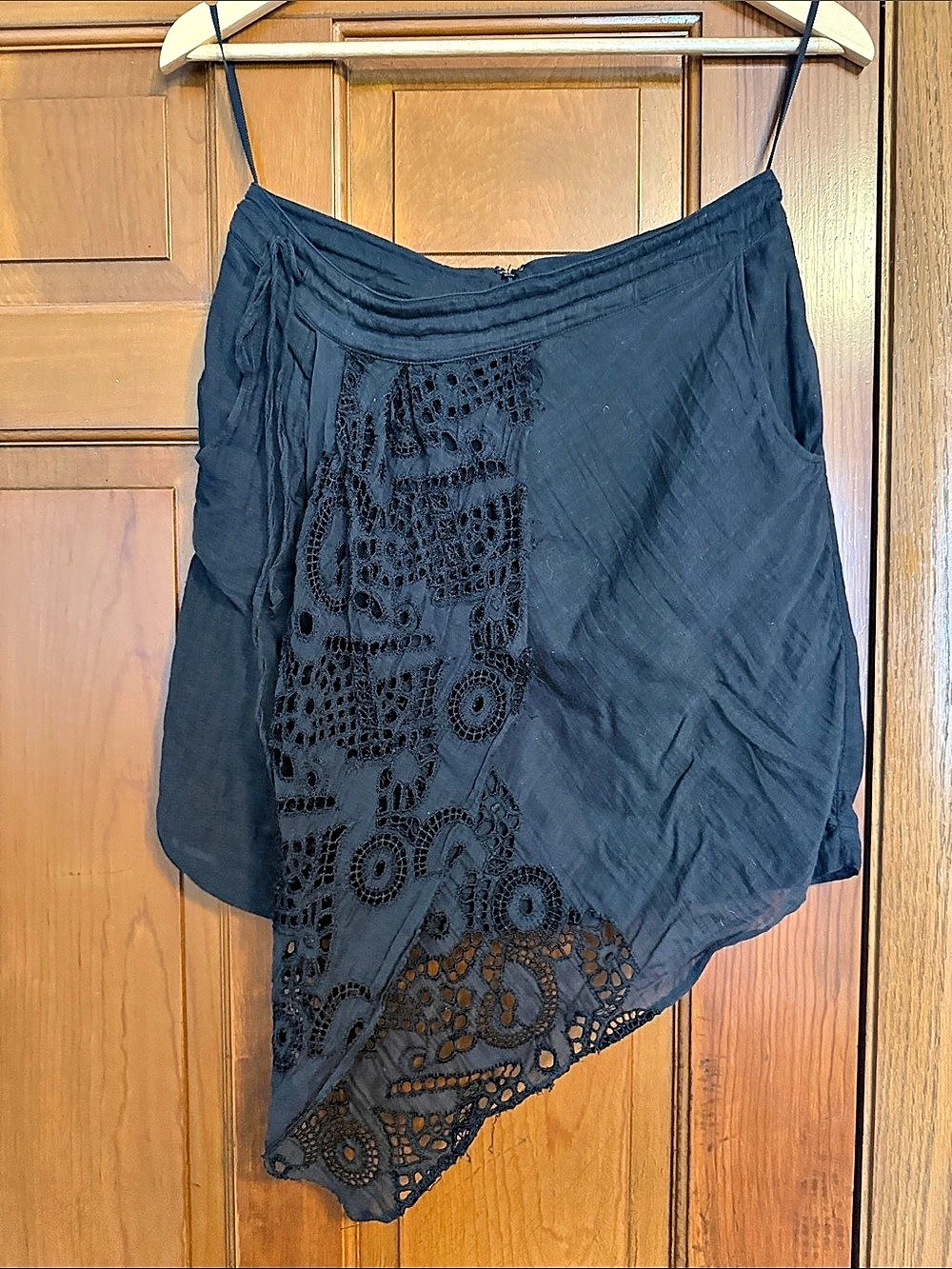 Anthropologie Leifnotes Asymmetrical Cutwork Skirt in Black Size 4